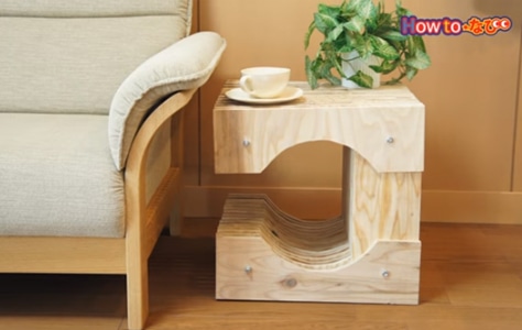 ���T�C�h�e�[�u���̍���