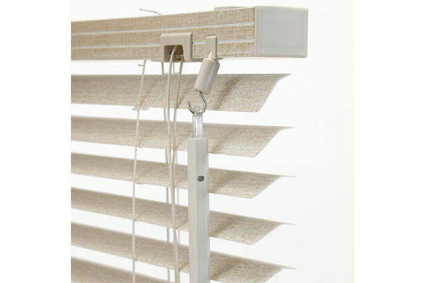 アテーナライフ　遮光断熱できるL型ブラインド