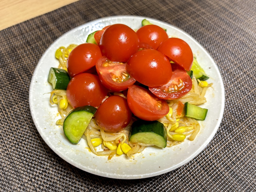 トマトときゅうりの韓国風サラダ