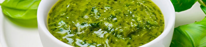 バジルを使ったジェノバ風ソースの作り方