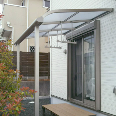 �e���X����