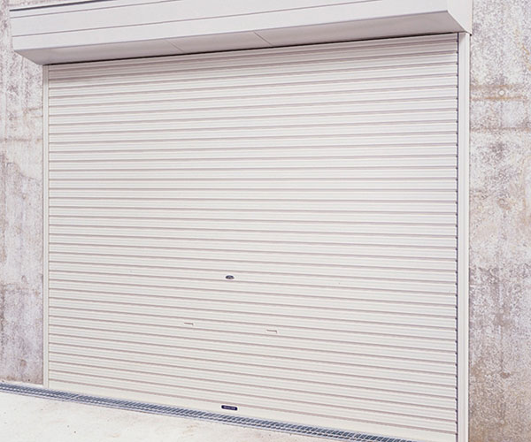 三和シャッター 軽量手動シャッター