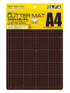 オルファ　カッターマットＡ４　１３４Ｂ