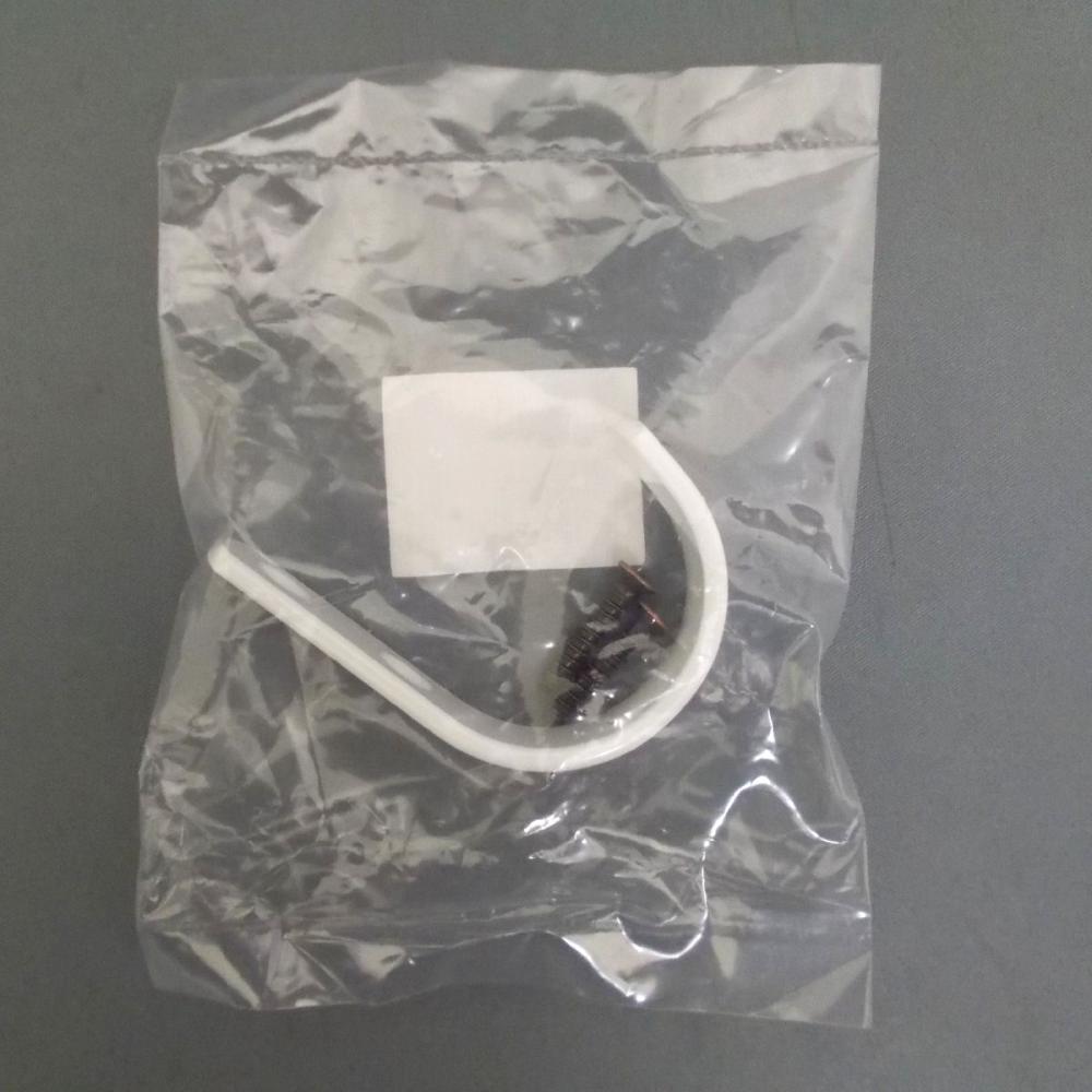 シンプル　フック　Ｊ１－４１　白