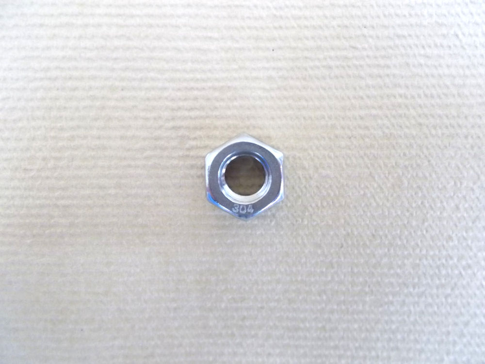 ステン　６カクナット　（バラ）　８