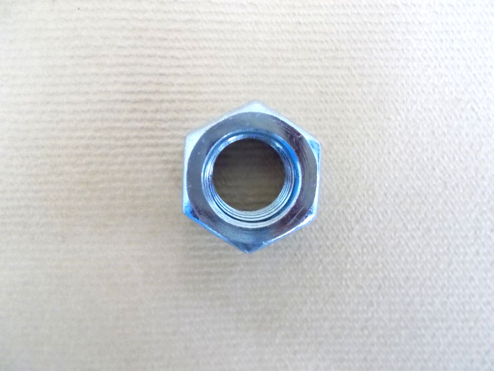 ６カクナツト　バラユニクロ１６