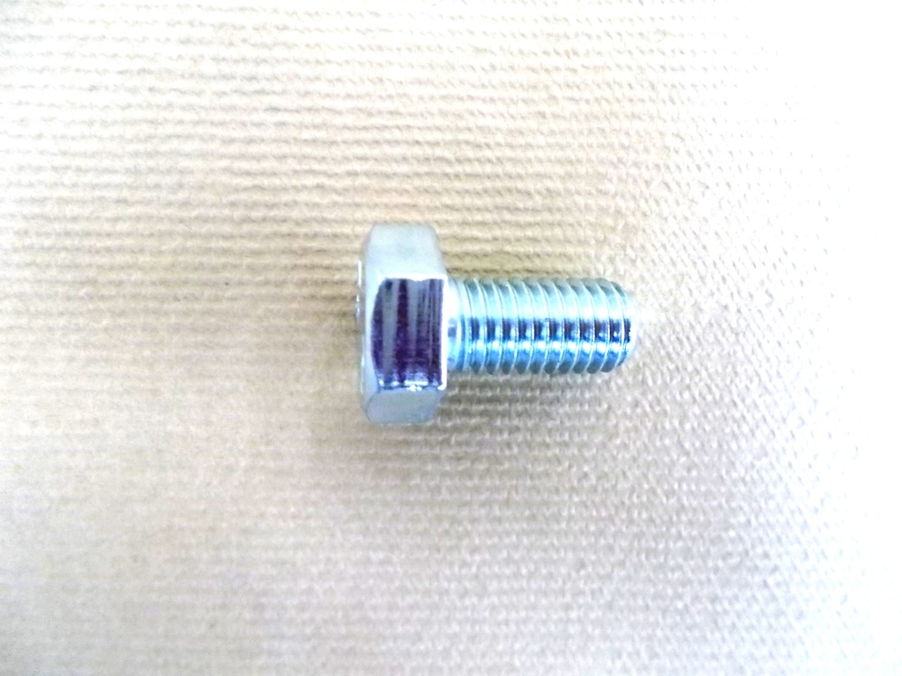 ＩＳＯボルト　ユニクロバラ　１０Ｘ２０