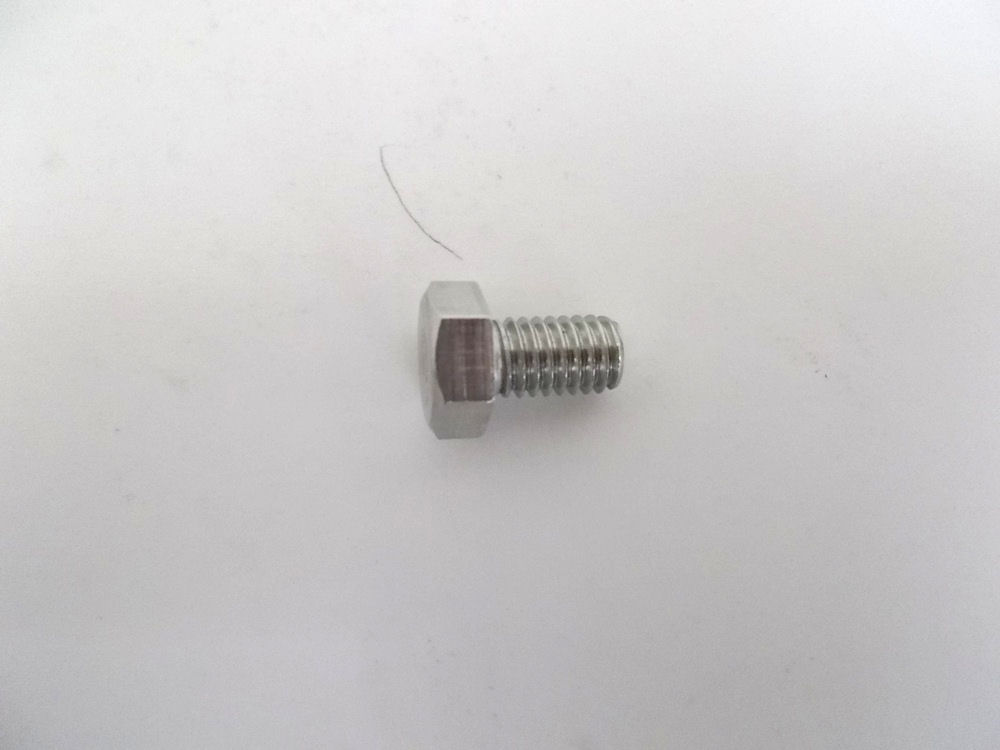 ステンボルト　６×１０