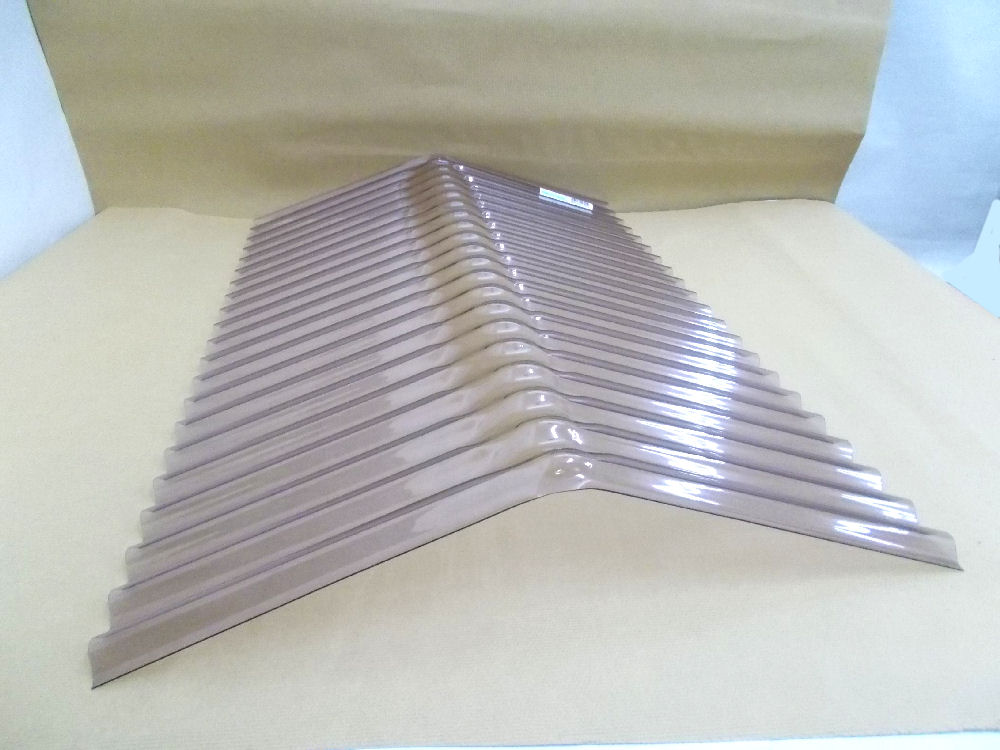 ポリカ波板　ＰＣ２８０　棟波板　４５０　ブラウン