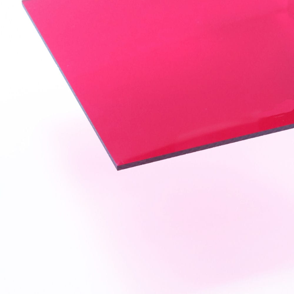 アクリル板　赤透明１０２　ＳＳ－２ｍｍ