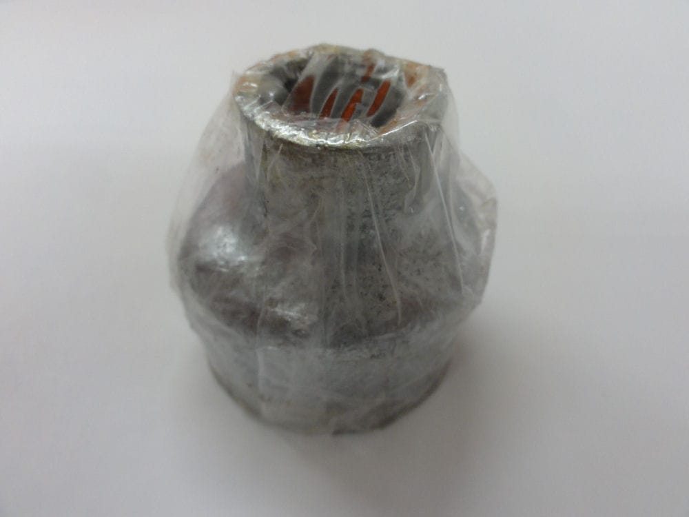 白異径ソケツト１　１／４×１／２