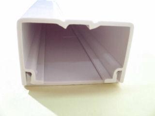 ケーブル用ダクト　２号　２ｍ