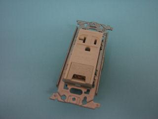 パナソニック　高容量コンセント　ＷＮ１９３１