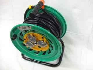 日動　防雨型コードリール　ＦＷ－３０３　３０Ｍ