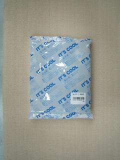 保冷剤　３００ｇ