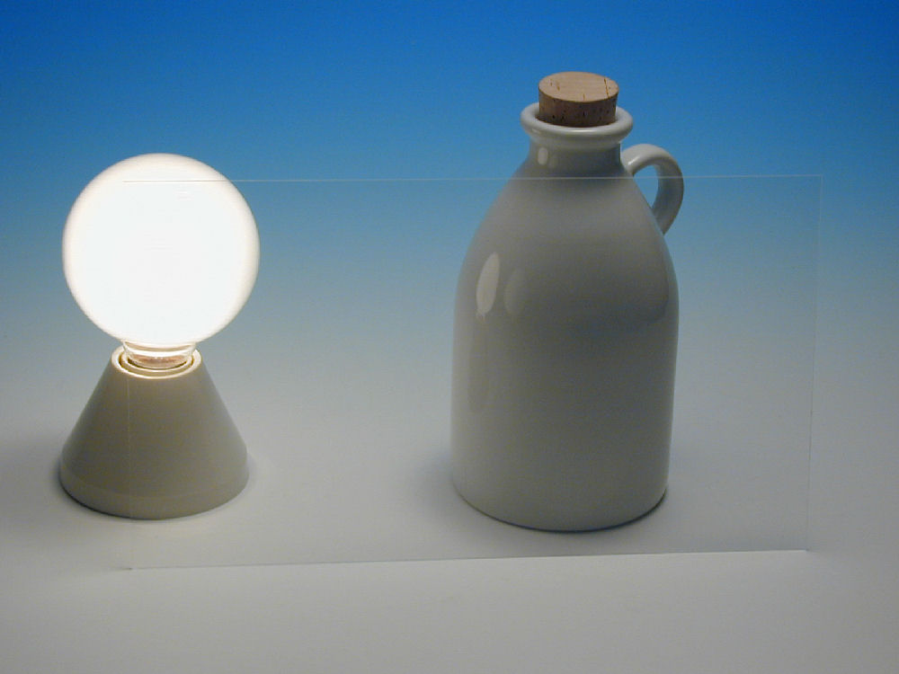 アクリル板強化透明　ＩＲ００１　３×６　１ｍｍ