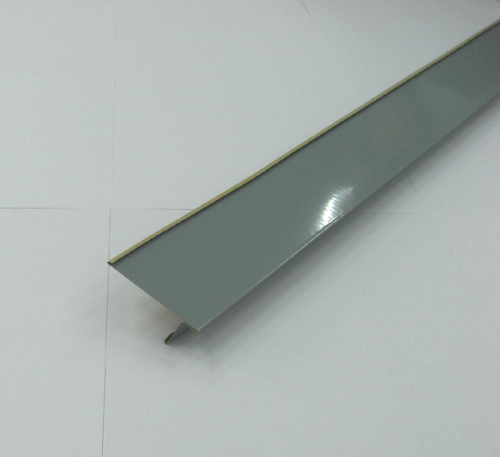 トタン捨唐草グレー　６尺