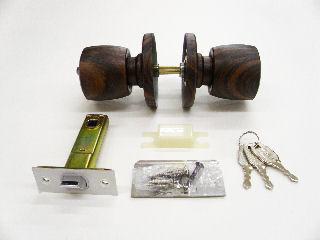 ドアノブセット　ＣＯＷロック　木目　２６１－１１ＭＬ