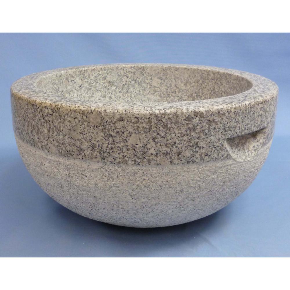 みかげ石鉢形もち臼　三升用