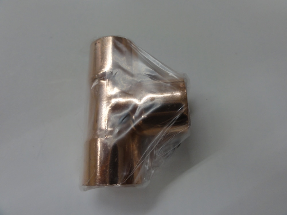 銅管継手チーズ　１／２