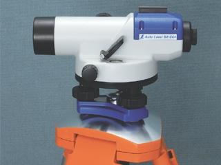 シンワ　オートレベルＳＡ２４Ａ　三脚付き