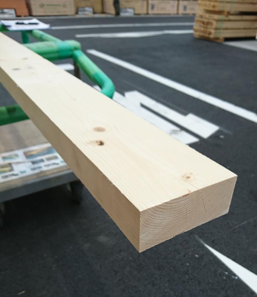 ホワイトウッド　ＫＤ　（約）４５×１０５×３９８５ｍｍ