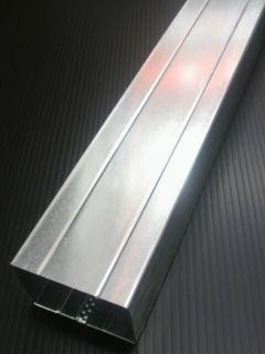 軽量鉄骨下地材　角スタッド　４５６５×２５００ｍｍ