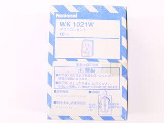 パナソニック　露出コンセント　１０個パック　ＷＫ１０２１Ｗ１０