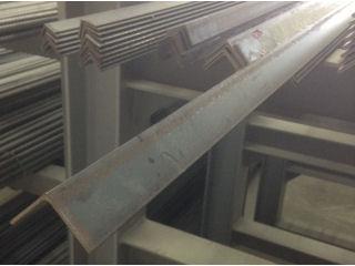 アングル　３×４０×４０×３６４０ｍｍ