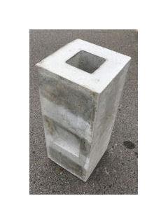 フェンス基礎石　大　幅１８×奥行１８×高さ４５ｃｍ　エリアＢ