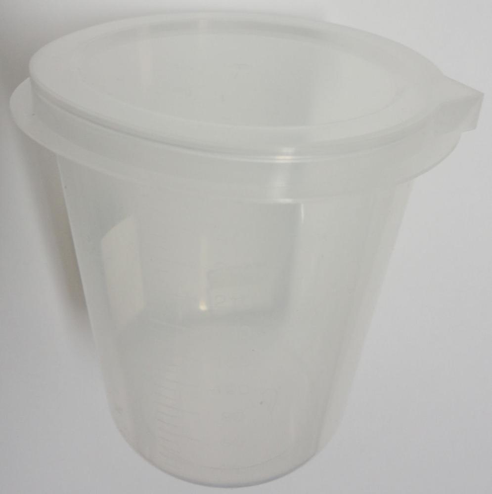 計量カップ　３００ｃｃ　ふた付