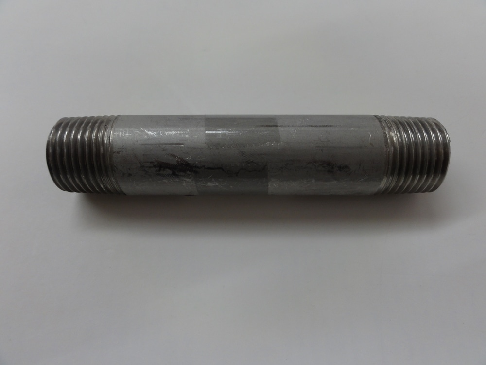 ステン長ニップル　８×５０