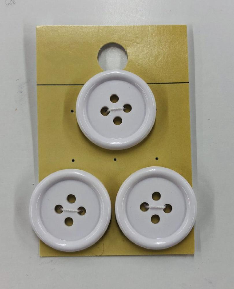 ４つ穴ボタン　２１ｍｍ　白　１００１
