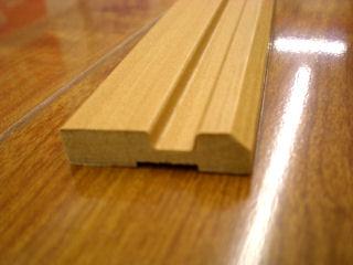 廻り縁　７×３０×２０００　ライト