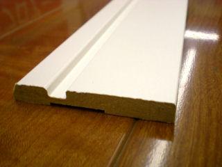 巾木　ホワイト　７×５７×２０００