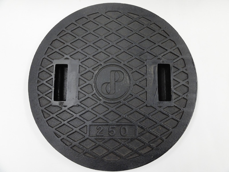 鋳鉄蓋　２５０（穴ナシ）