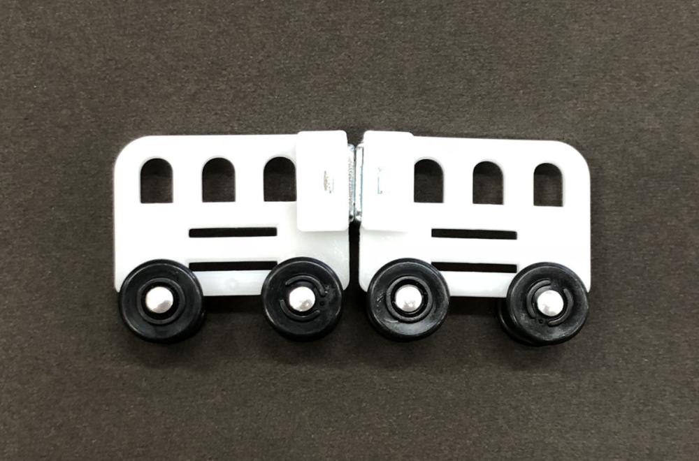 ＥＶＡ２１　マグネットランナー　両