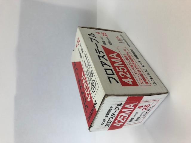 機械打ＭＡ線フロアー用ステープル　４２５ＭＡフロア　３０２４本