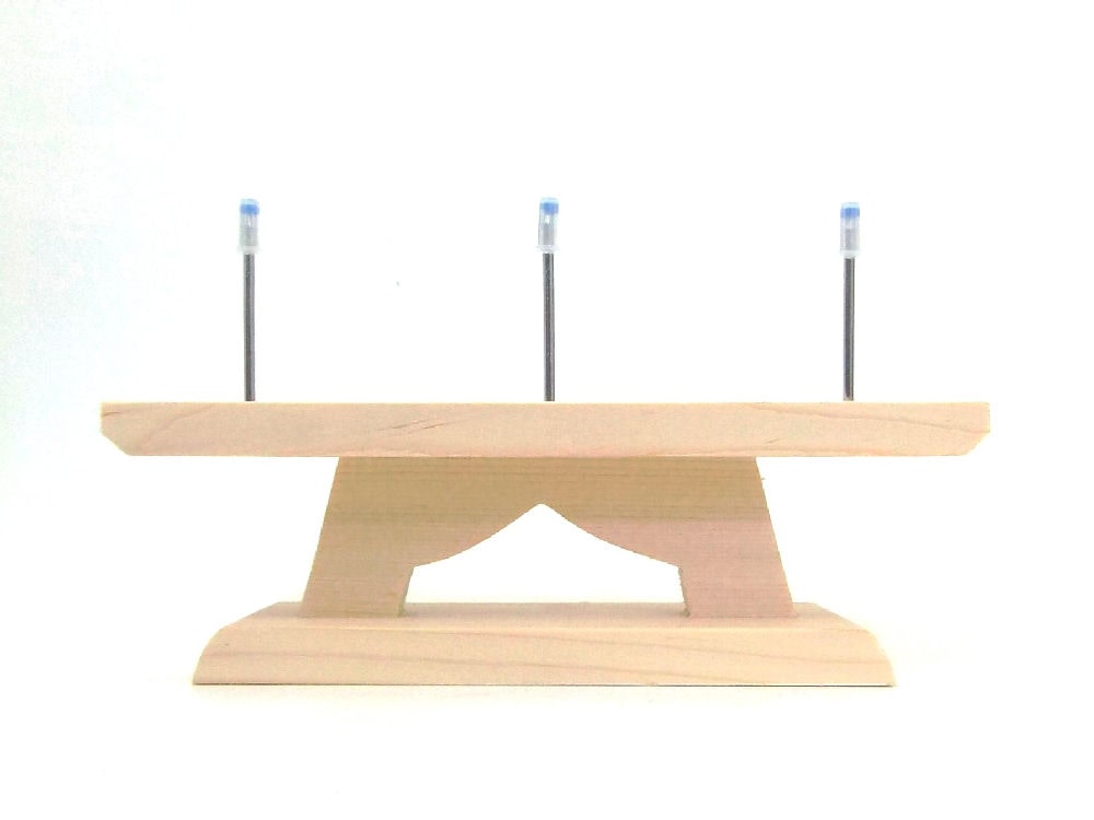 日乃本　墓参用燭台（３本立）