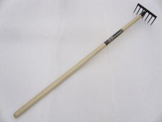 ジュニアスチールレーキ　７本爪　Ｋ－００４－Ｓ