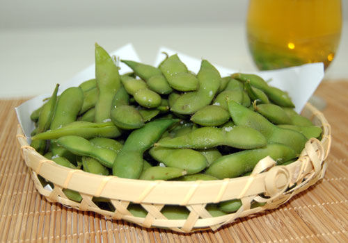 新潟県新潟市産　渡辺さんちのくろさき茶豆　約１ｋｇ【注文期限：8月10日】