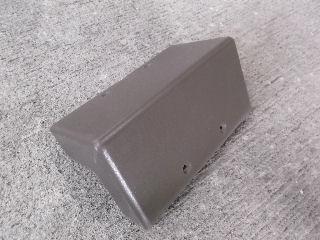 人工木デッキ材　幕板コーナーキャップ　【ｏ】