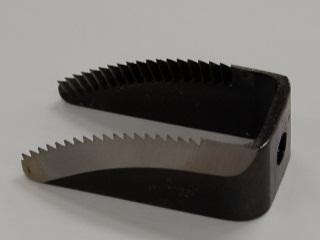 コンバイン用ワラ切刃　クボタ鋸目