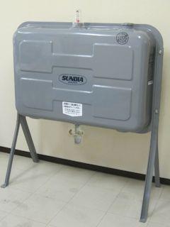 サンダイヤ　ステンレスオイルタンク２００型　屋外用　配管専用　ＫＵ３－２００ＳＪ１３０３