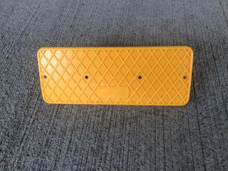 側溝ダートカバー　黄
