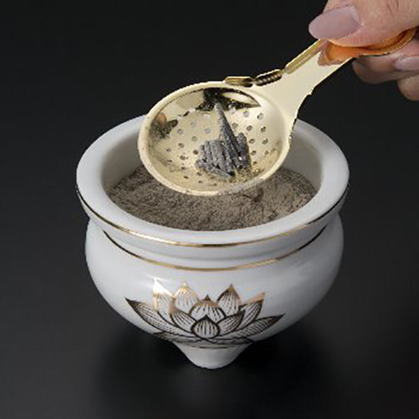 ナカムラ　かんたん灰取り　（丸型）