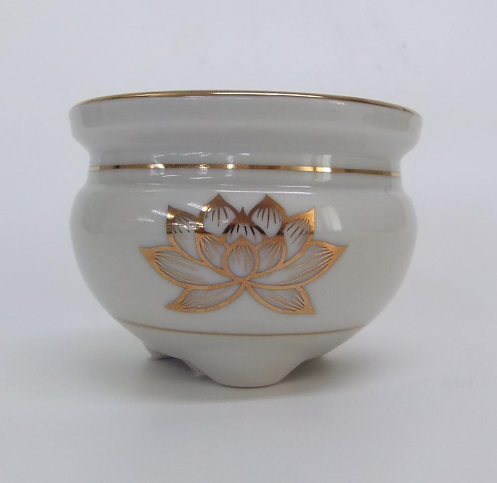 香炉　金ハス　２．５寸