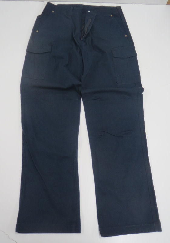 ストレッチカーゴパンツ　ネイビー　Ｍ