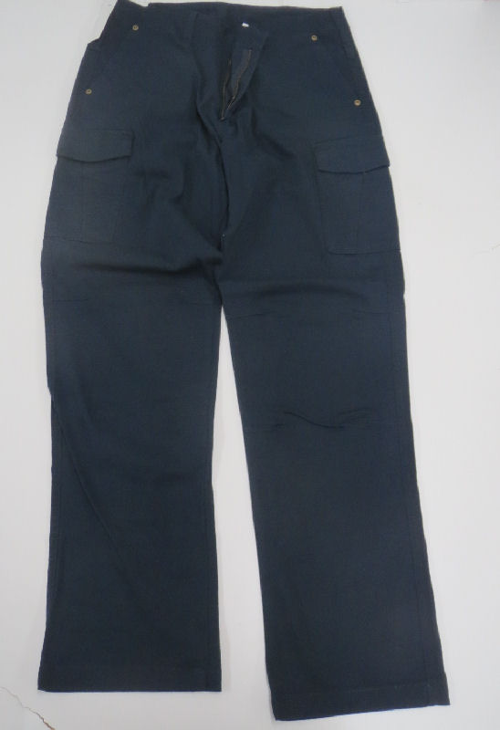 ストレッチカーゴパンツ　ネイビー　ＬＬ