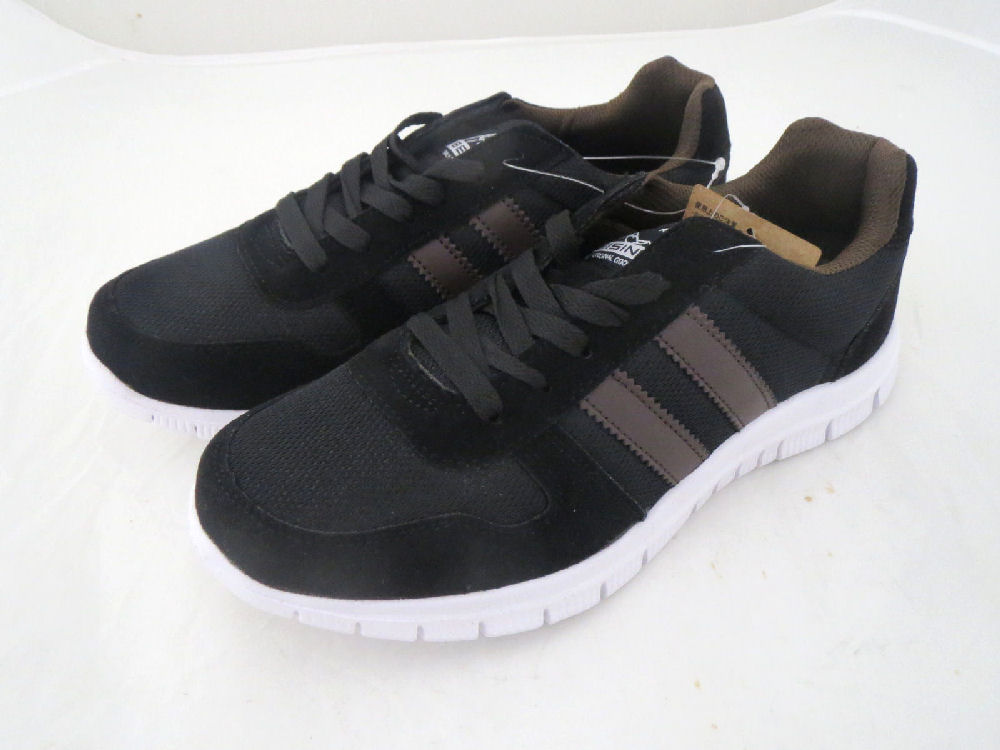 【アウトレット】紳士メッシュスニーカー　ブラック　２５．０ｃｍ